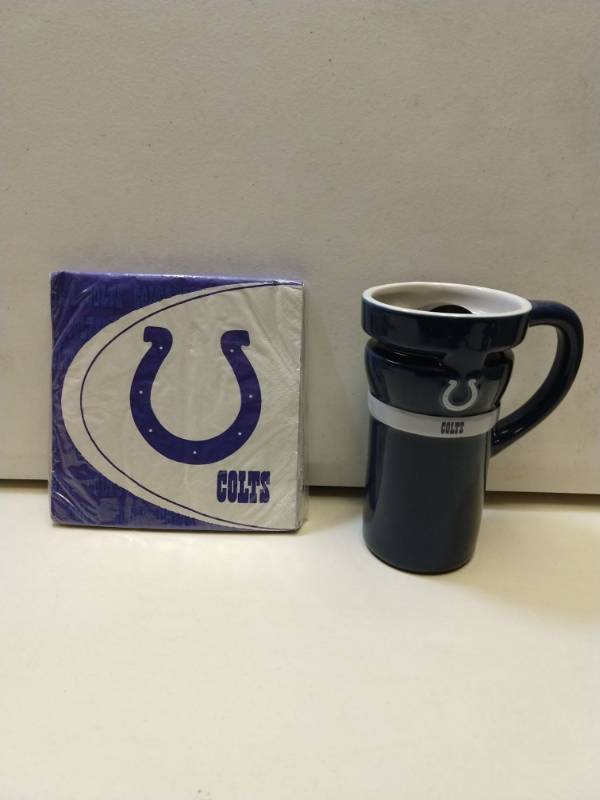lot 2657 image: Indianapolis colts two piece gift set