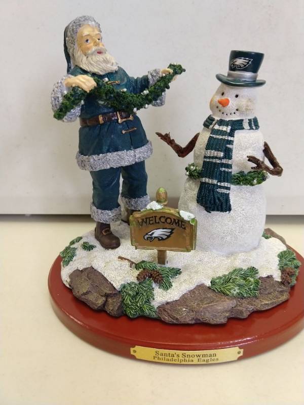 lot 2715 image: Philadelphia eagles Santas snowman