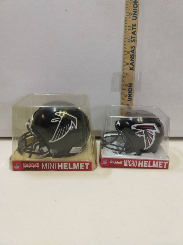 lot 2739 image: Atlanta falcons two piece gift set