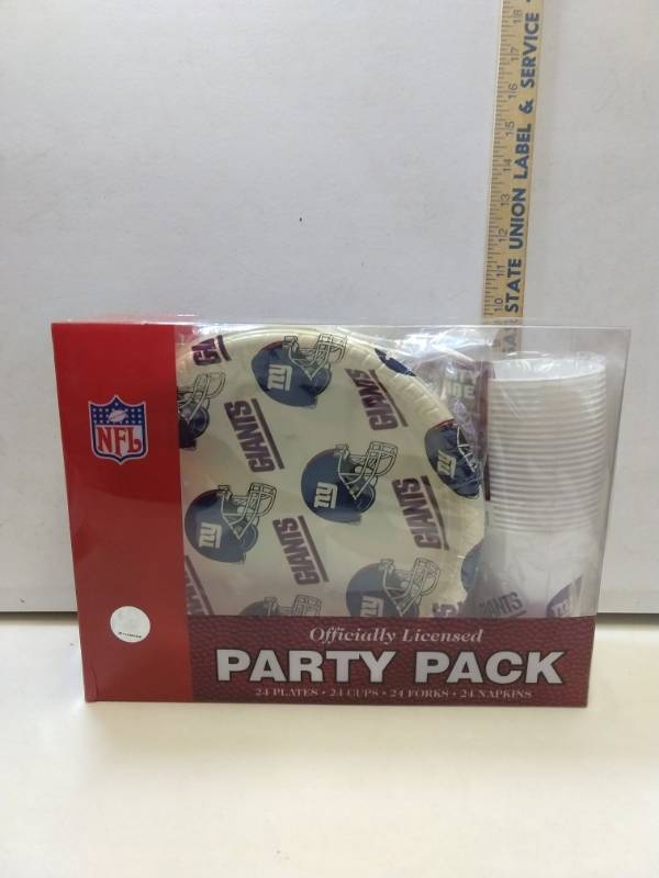lot 2764 image: New York Giants official license party pack