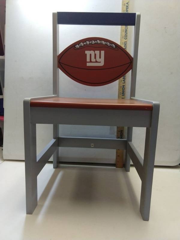 lot 2771 image: New York Giants small childs chair