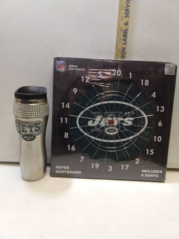 lot 2807 image: New York Jets 2 piece gift set