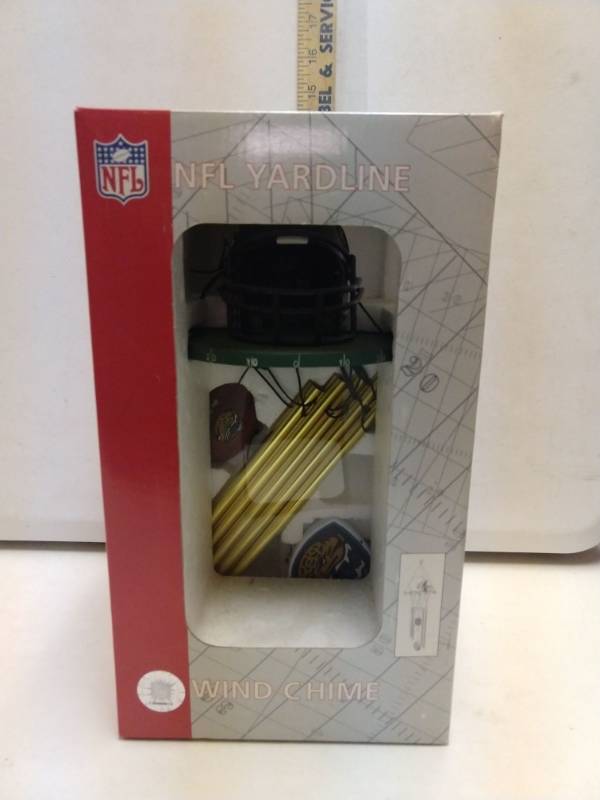 lot 2833 image: Jacksonville jaguars NFL wind chime
