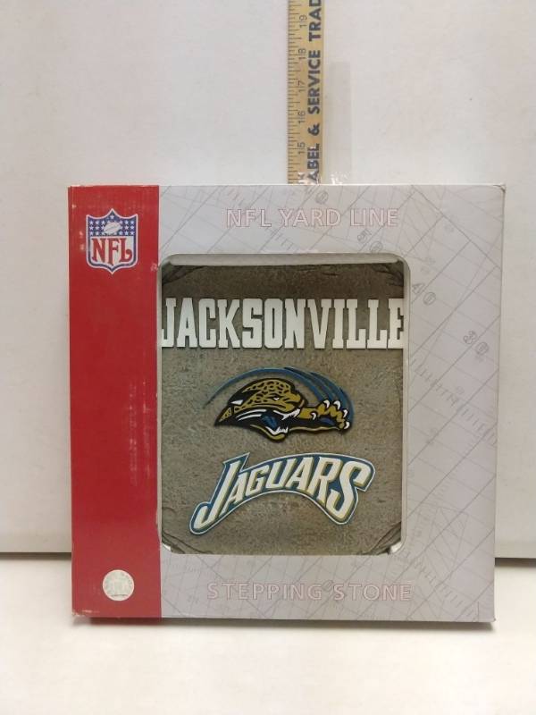 lot 2834 image: Jacksonville jaguars stepping stone