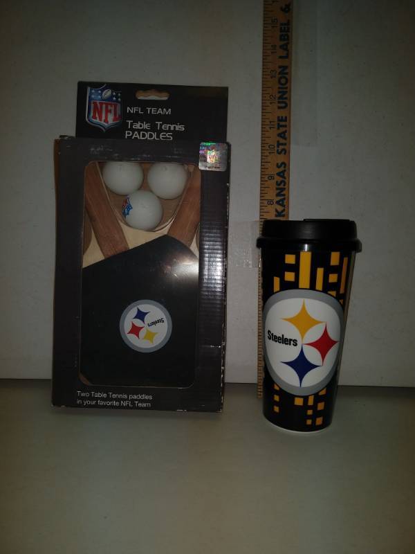 lot 2863 image: Pittsburgh Steelers 2 piece gift set