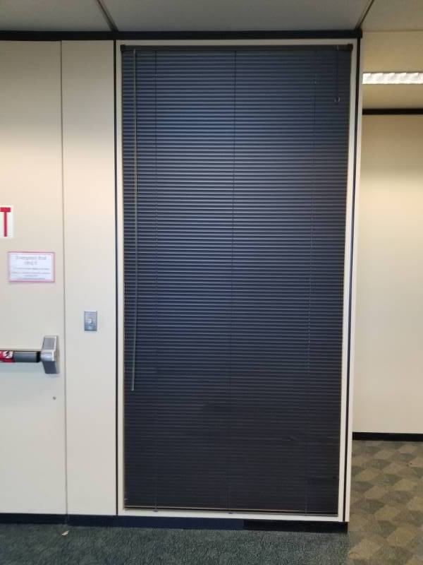 lot 8693 image: Extra Tall Mini Blinds