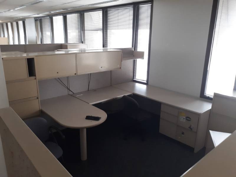 lot 8781 image: U-Shaped Cubicle w Chairs, Hutch, Filing cabinet