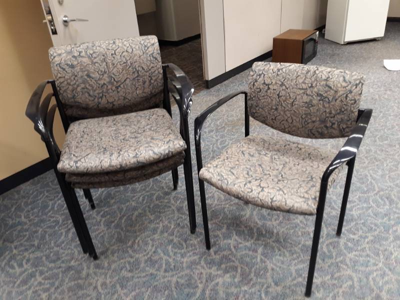 lot 8824 image: Stackable Metal Arm Chairs