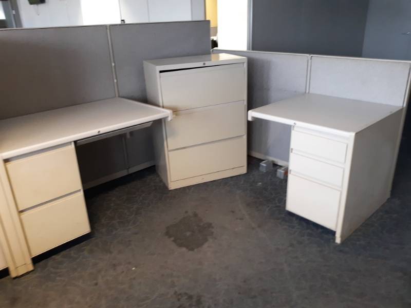 lot 8833 image: L-Shaped Cubicle with Office Chair and MORE