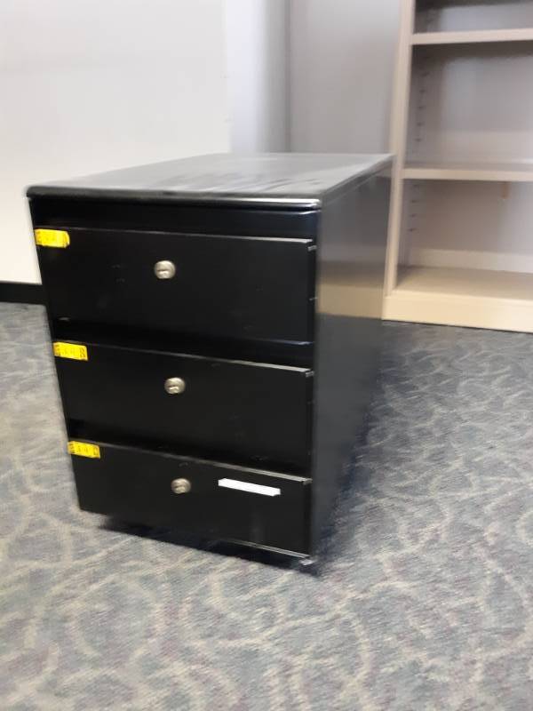 lot 8849 image: 3 Drawer  Filing Cabinet