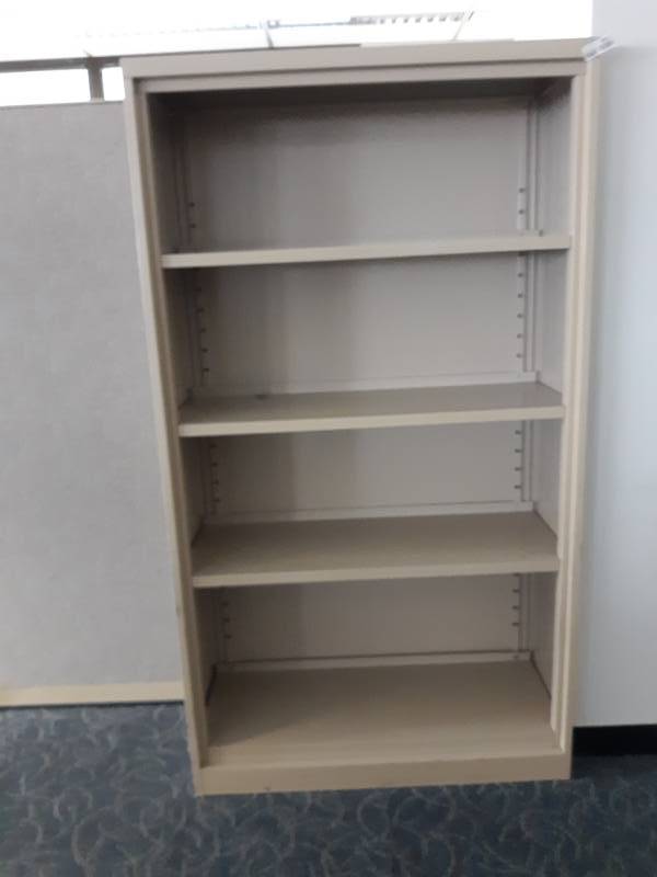 lot 8857 image: 4 Shelf Metal Bookcase