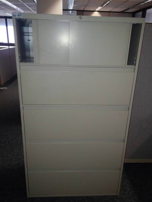 lot 8758 image: 5 Shelf Lateral Filing Cabinet