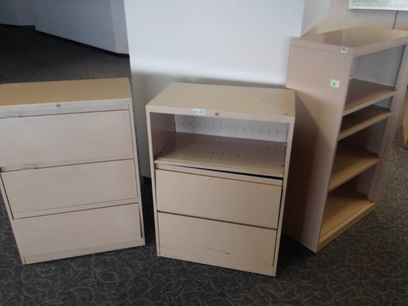lot 8931 image: Lateral Filing cabinets and Book Case