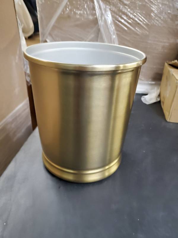 lot 16205 image: Small Metal Trash Can