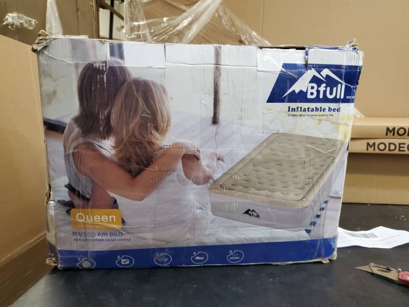 lot 16210 image: BFULL Queen Size Air Bed.