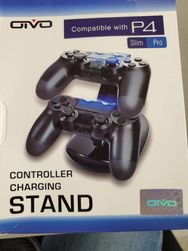 lot 16318 image: Oivo Dual Usb Charging Charger Docking Station Stand Ps4 Controller