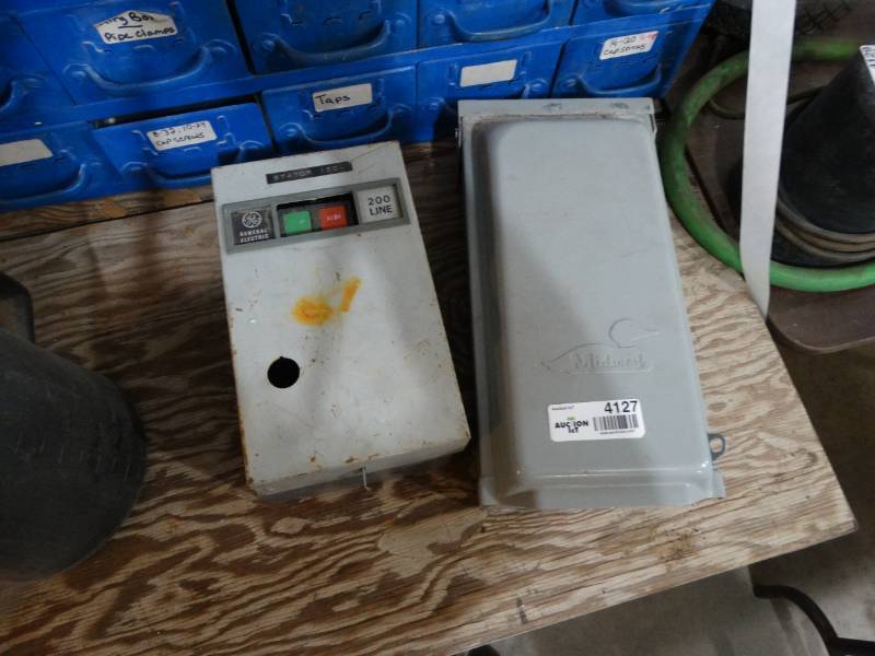 lot 4127 image: 2 electric boxes fuse panels