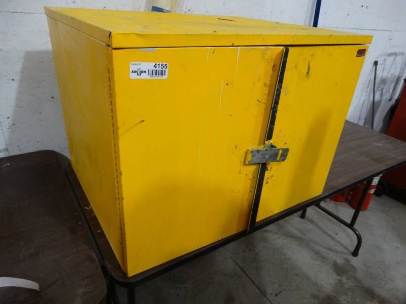 lot 4155 image: Bench top safety flammable 2 door cabinet