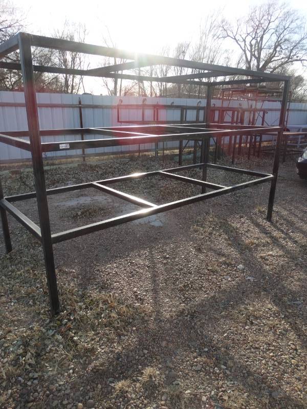 lot 4295 image: Heavy duty metal custom built large 3 shelf rack