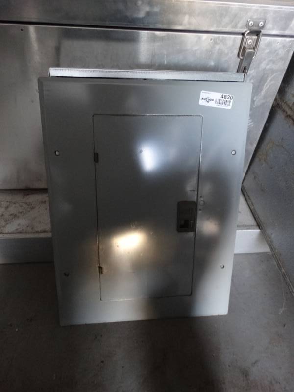lot 4830 image: Electrical box