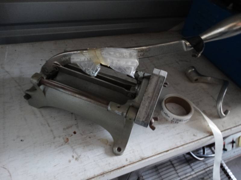 lot 4833 image: French Fry Cutter