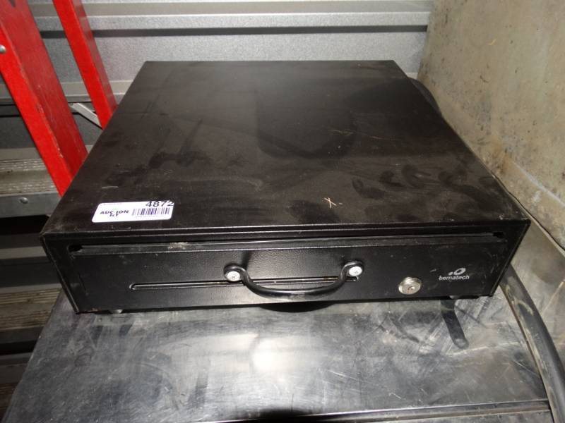 lot 4872 image: Cash drawer