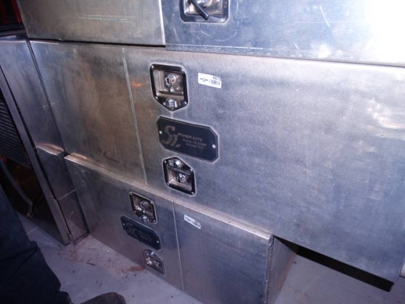 lot 4878 image: Body mount truck toolbox- 2 door- Sturdy Lite
