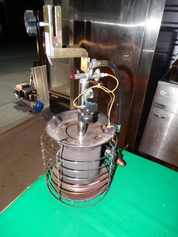 lot 4900 image: Propane heater