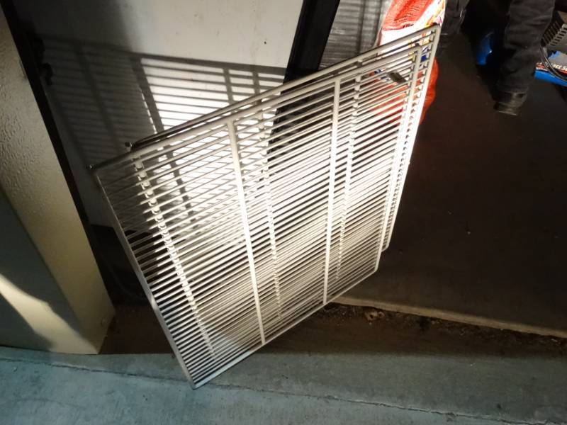 lot 4924 image: 2 metal cooler shelves