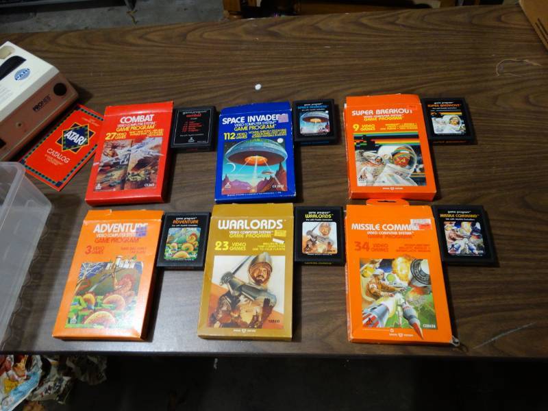 lot 2064 image: Lot of 6 Atari Games With Boxes