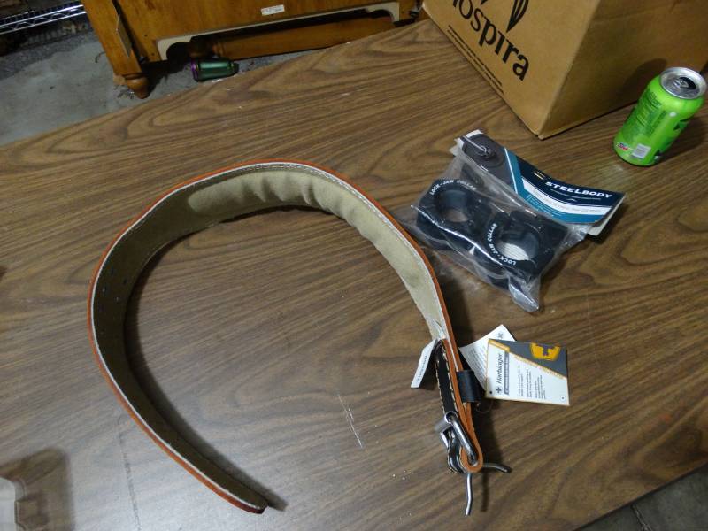 lot 2065 image: Workout Equipment