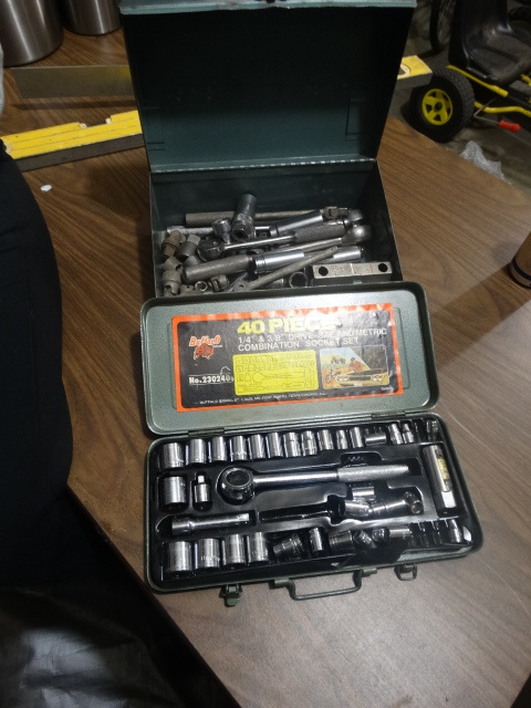 lot 2124 image: Socket Wrench Set