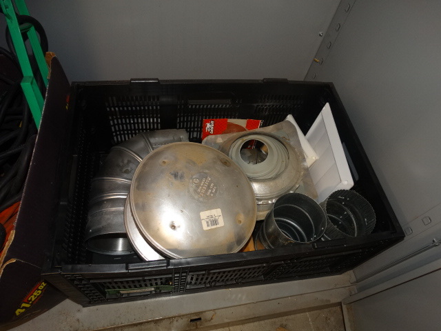 lot 2133 image: Lot of Misc. Aluminum Pieces