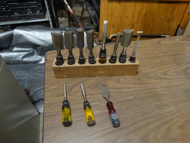 lot 2147 image: Set of Stanley Wood Chisels