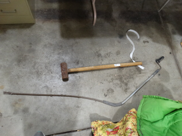 lot 2148 image: Sledgehammer