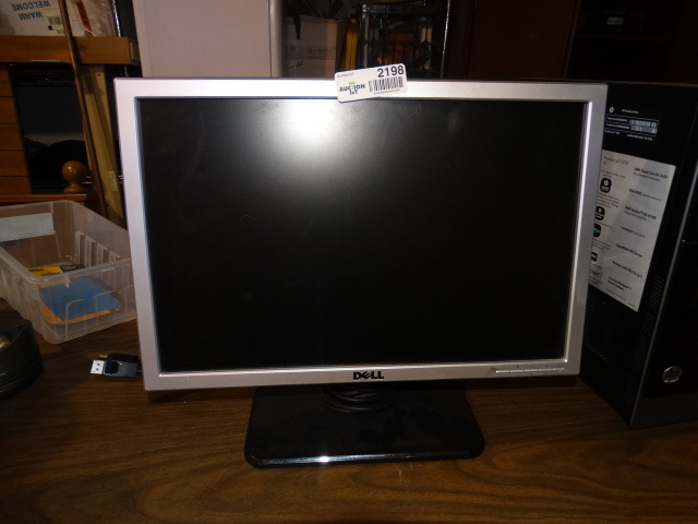 lot 2198 image: dell computer Monitor