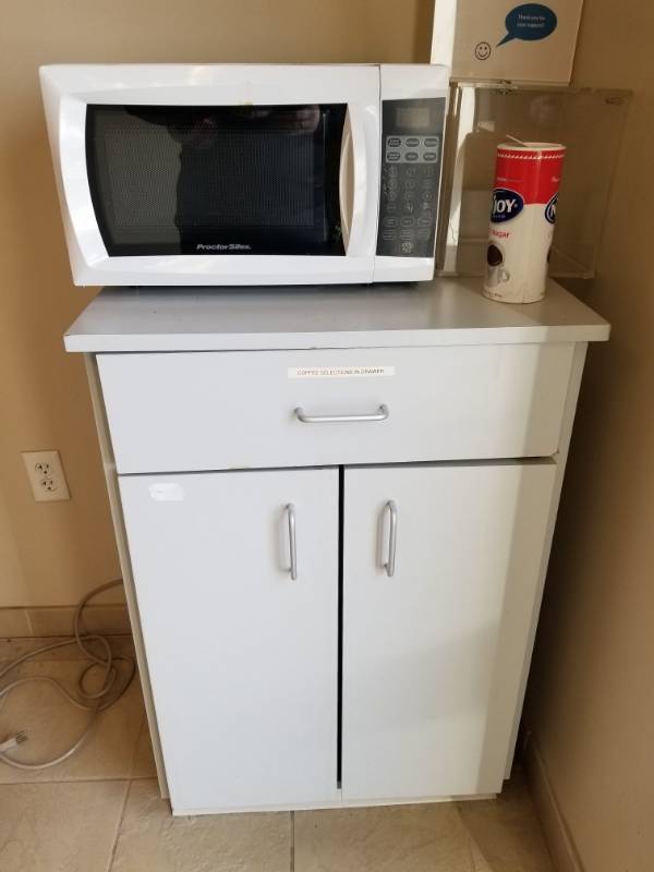 lot 3690 image: Cabinet With Small Microwave