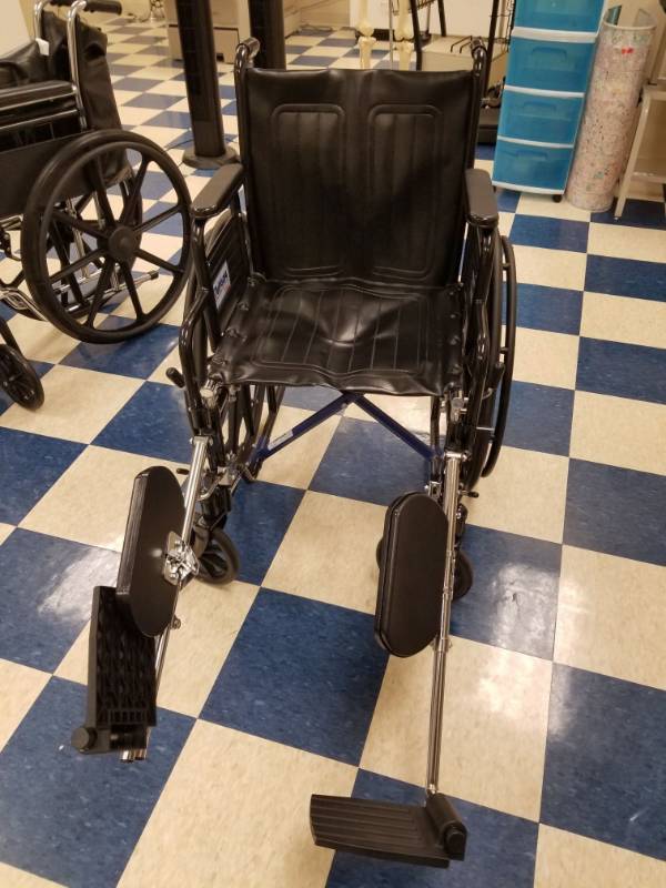 lot 3759 image: Tuffcare 18in Wheel Chair