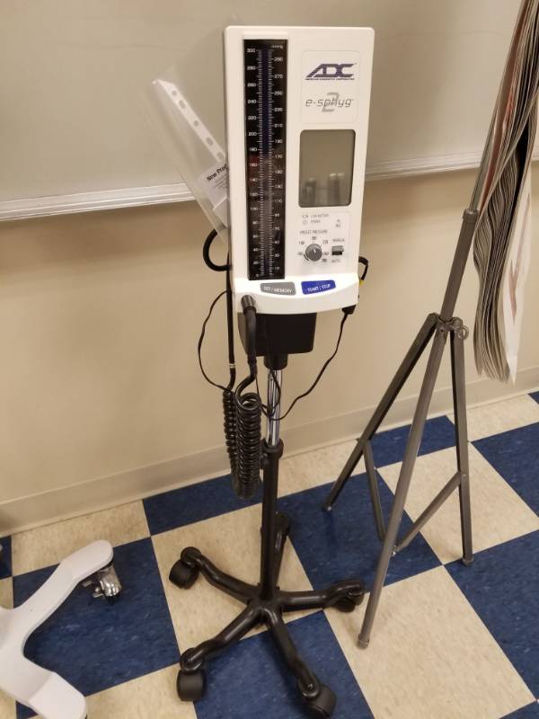 lot 3772 image: ADC E-Sphyg Blood Pressure Machine