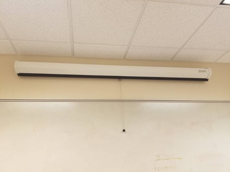 lot 3775 image: Da-Lite 7Ft Projector Screen
