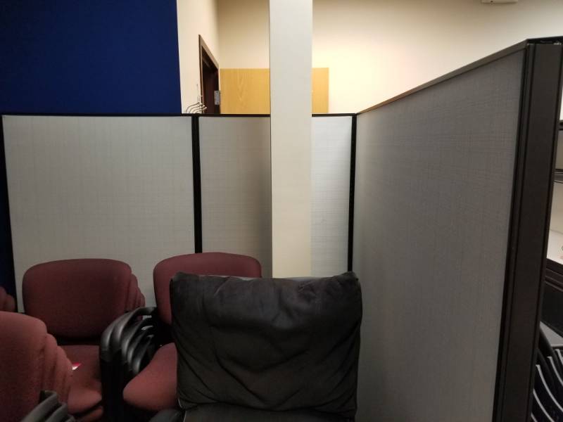 lot 3554 image: (6) Cubicle Partitions