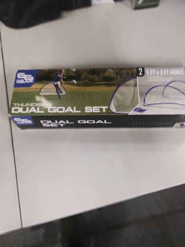 lot 1320 image: Go Time Gear Thunder Dual Goal Set 5 Ft. x 3 Ft. Goals