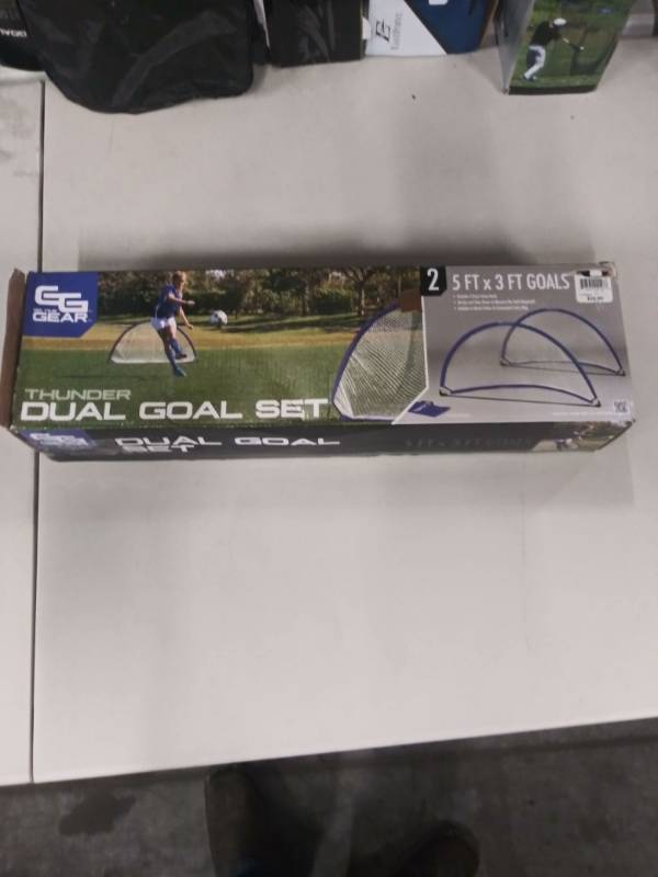 lot 1321 image: Go Time Gear Thunder Dual Goal Set 5 Ft. x 3 Ft. Goals