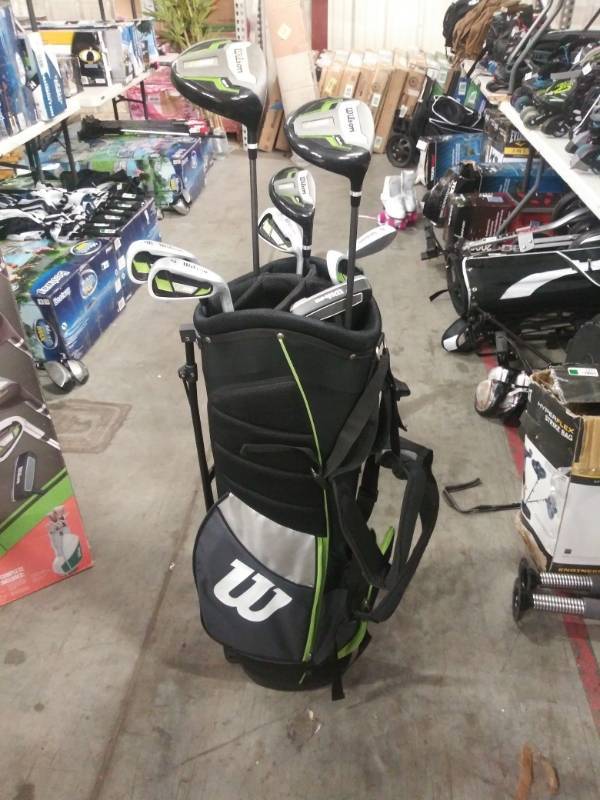 lot 1366 image: Wilson Golf Club Set.Right Handed.