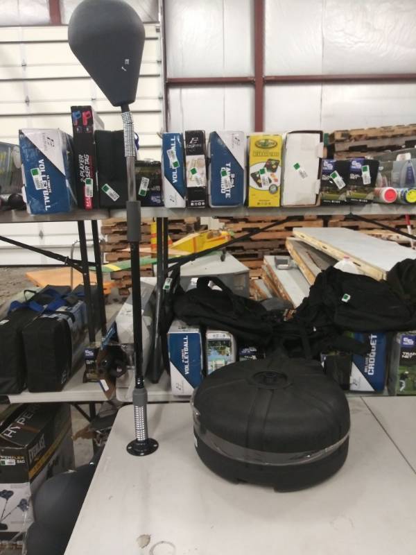 lot 1374 image: Everlast Hyper Flex Striking Bag