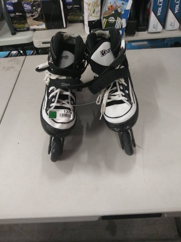 lot 1379 image: Harsh Skates