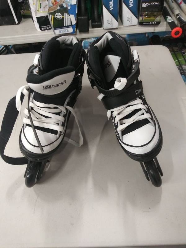 lot 1388 image: Harsh Skates