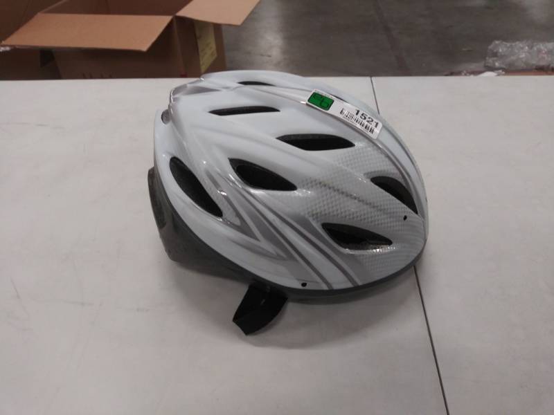 lot 1521 image: Bicycle Helmet