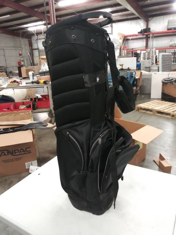 lot 1591 image: Golf Bag