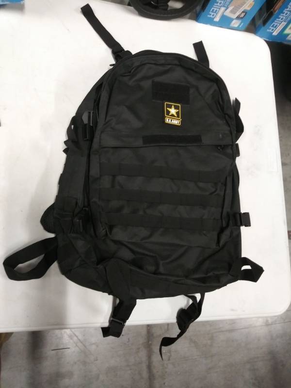 lot 1602 image: US Army Backpack